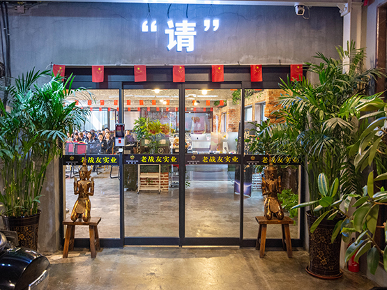 <b>地?zé)崤c暖氣片比較，究竟熱多少？優(yōu)勢是什么？</b>