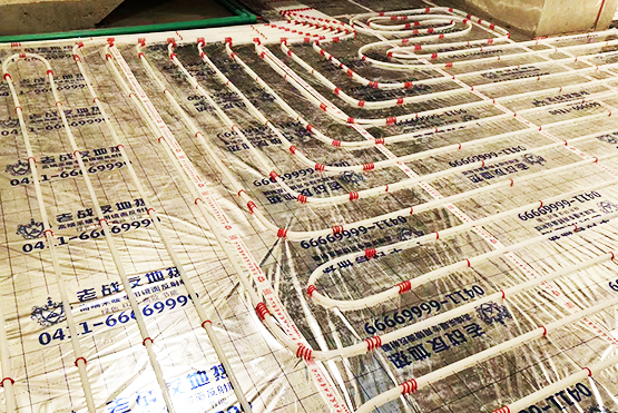 沒有對比就沒有傷害，地?zé)岚惭b一定要選擇正規(guī)