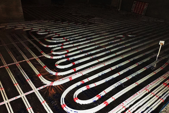 專(zhuān)業(yè)的大連地?zé)峁荆罡傻淖屓朔判?>
                                </div>
                            </div>
                            <div   id=