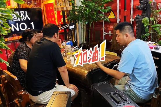 老戰(zhàn)友地?zé)幔簝?yōu)質(zhì)服務(wù)讓您溫暖過冬！